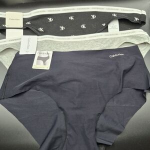 Calvin Klein Women's 3-Pack Bikini Panties - Black, Gray, Navy Medium NWT